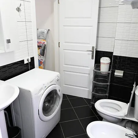 Mbyllur - Seaside - Apartament