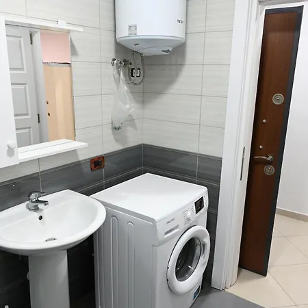 Mbyllur - Seaside - Apartament *